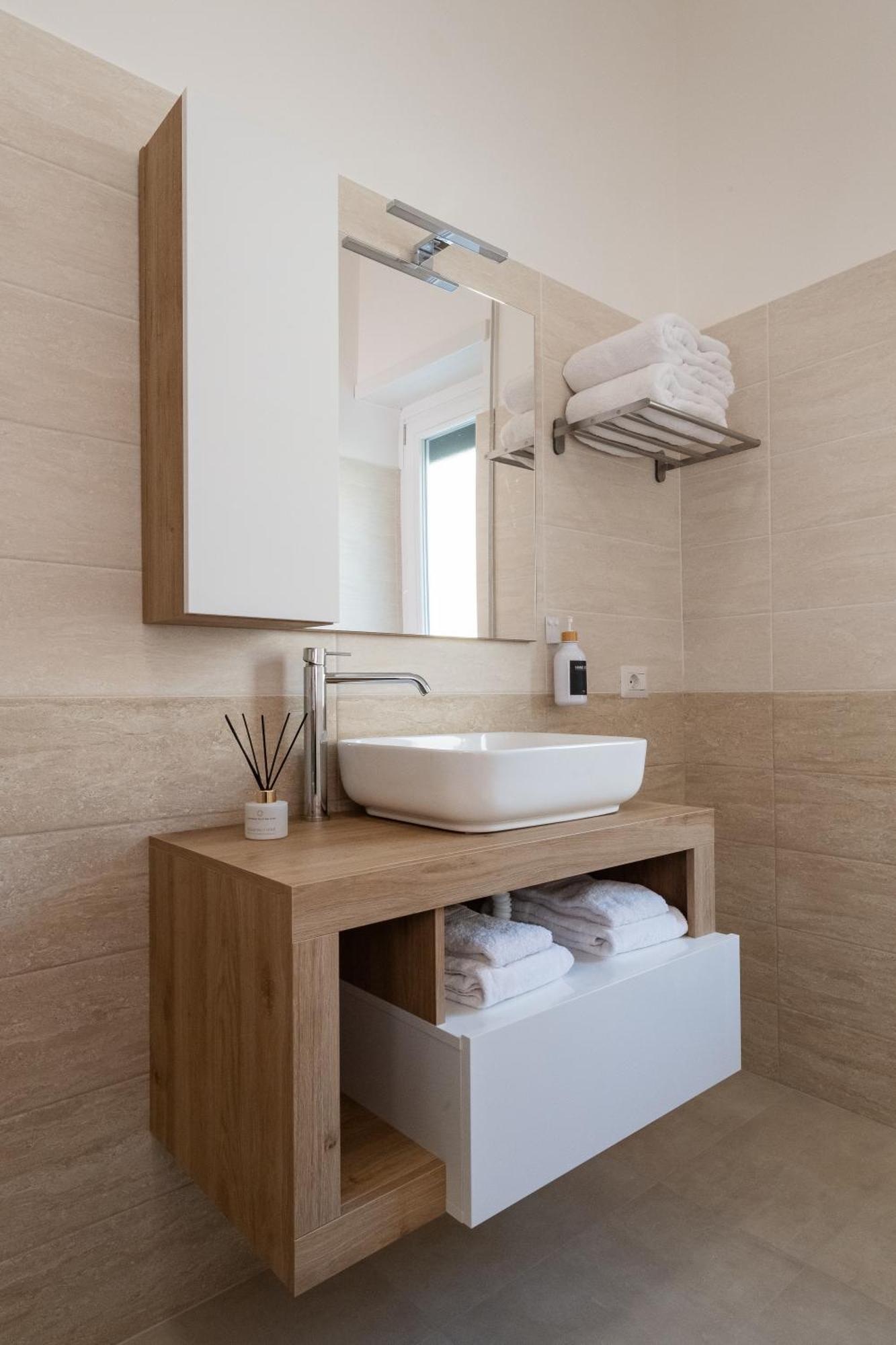 Luxury And Sweet Home-Metro Malatesta 로마 외부 사진